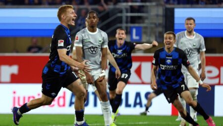 Paderborn steigt in die Bundesliga auf – Wolfsburg nach dramatischem Play-off abgestiegen